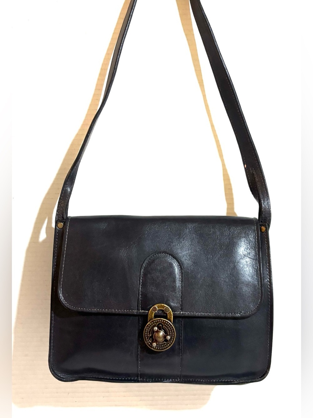 Vintage Classic navy blue Leather Shoulder Bag with Brass Turn-Lock